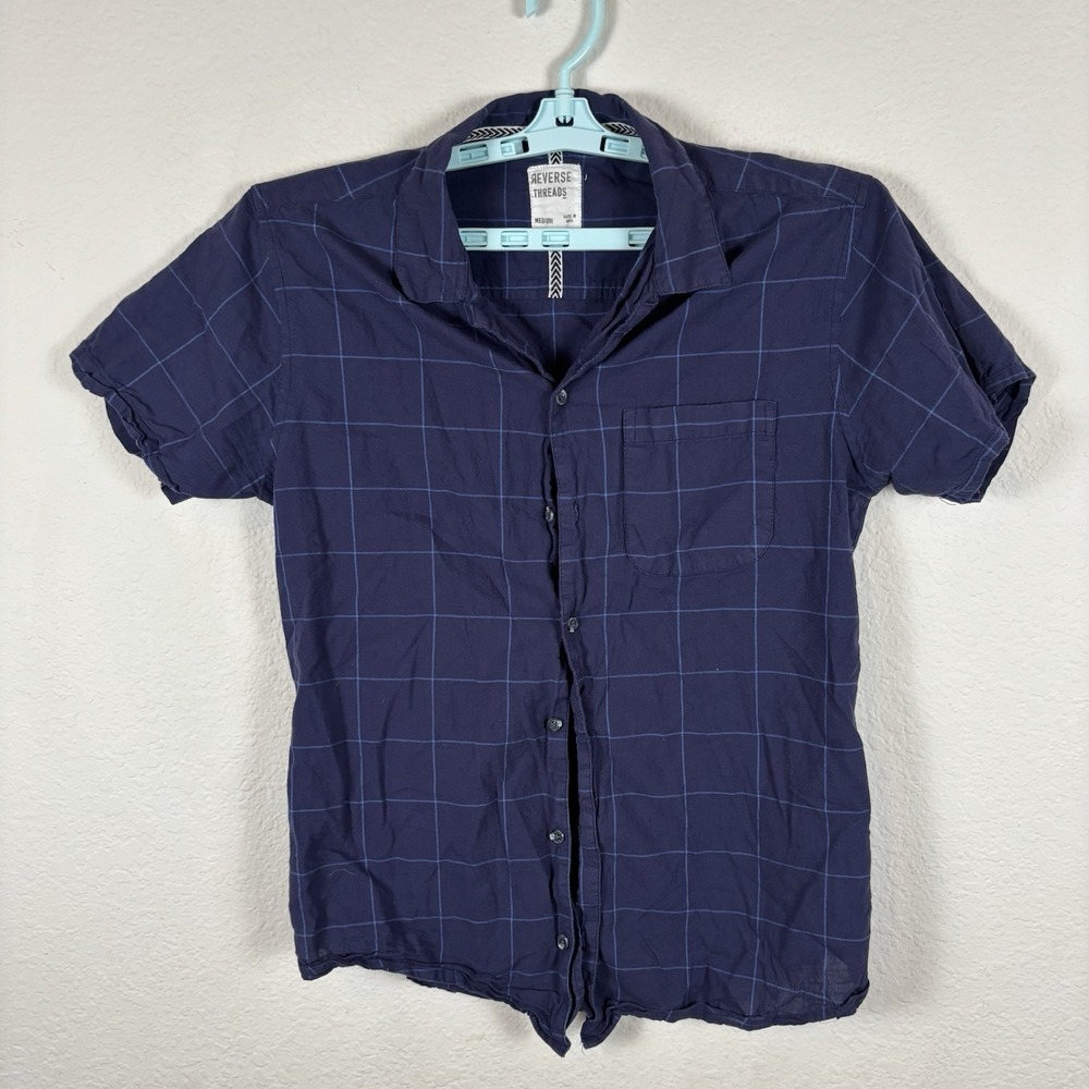 Reverse Threads Mens Button Up Shirt Sz M Medium Short Sleeve Plaid Excellent